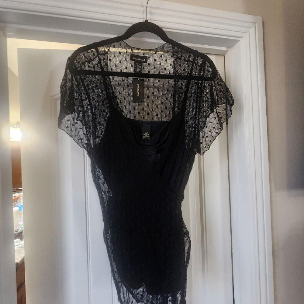 NWT LANE BRYANT LACE WRAP TOP WITH SATIN CAMISOLE